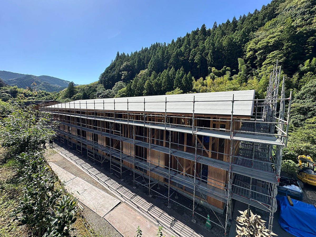 女子寮_建設途中01